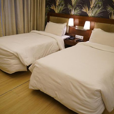 Hotel Forest Avenue - Best Luxury Hotel In Dehradun Exterior photo