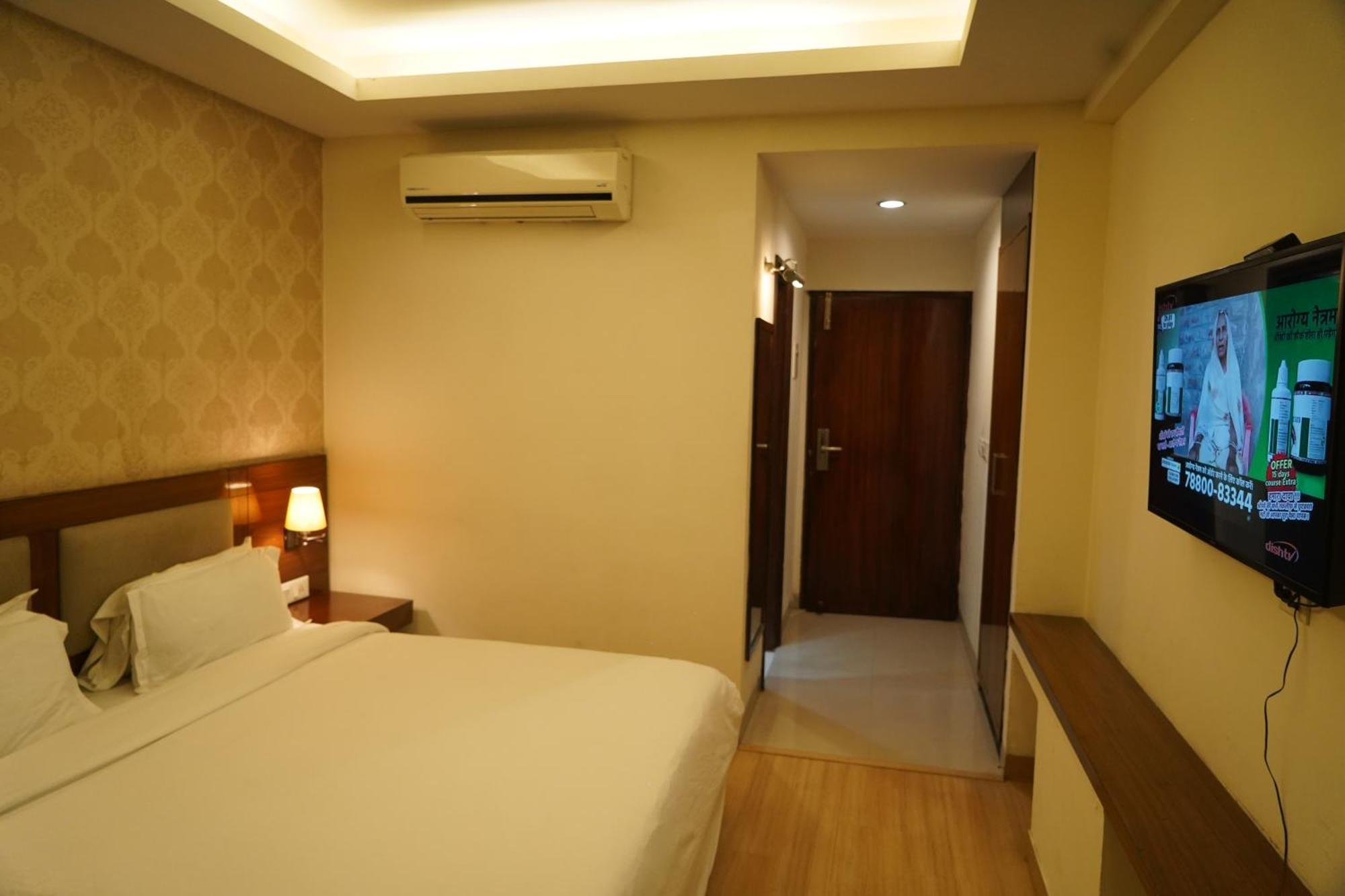 Hotel Forest Avenue - Best Luxury Hotel In Dehradun Exterior photo
