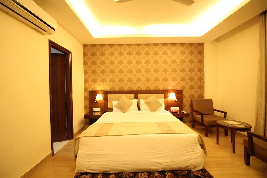 Hotel Forest Avenue - Best Luxury Hotel In Dehradun Exterior photo