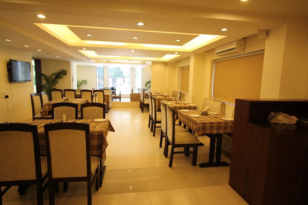 Hotel Forest Avenue - Best Luxury Hotel In Dehradun Exterior photo