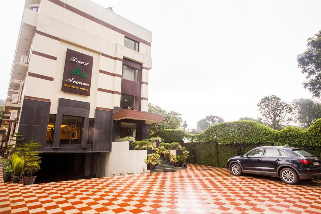 Hotel Forest Avenue - Best Luxury Hotel In Dehradun Exterior photo