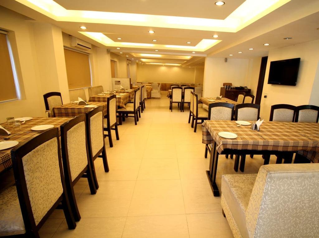 Hotel Forest Avenue - Best Luxury Hotel In Dehradun Exterior photo